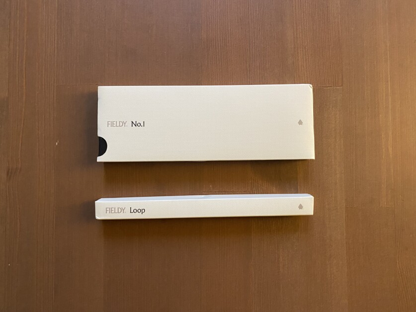 Дві коробки Fieldy.